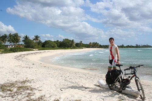 Octavo Día: llegada a Playa Girón, bastión de la revolución.